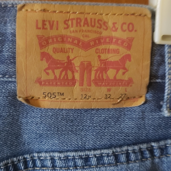 Levi Strauss &Co 505 12 Husky 32x27 Medium Wash Jeans - Picture 8 of 11